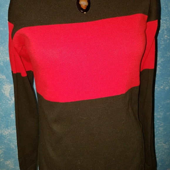 ❤PRICE DROPS❤The Limited Light Sweater - Picture 5 of 8